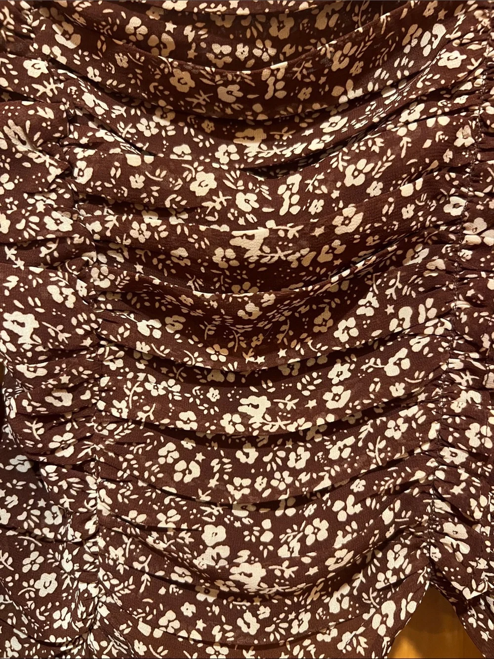 Astr the label Brown and White Floral Ruched Long Sleeve Blouse